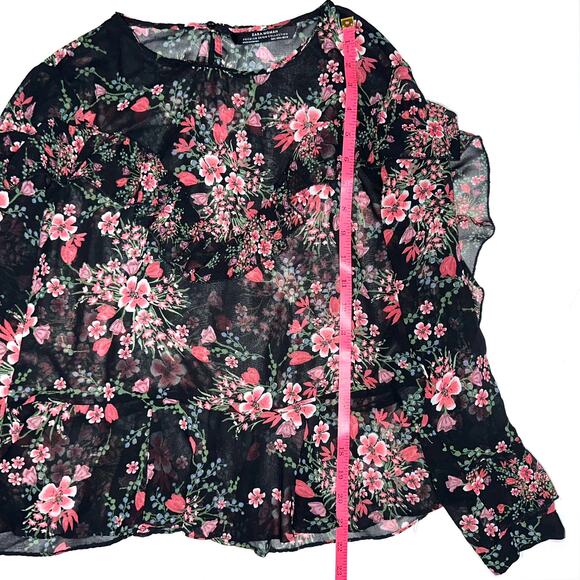 Zara Black Pink Floral Sheer Ruffle Long Sleeve Peplum Top Size Large - Picture 12 of 13